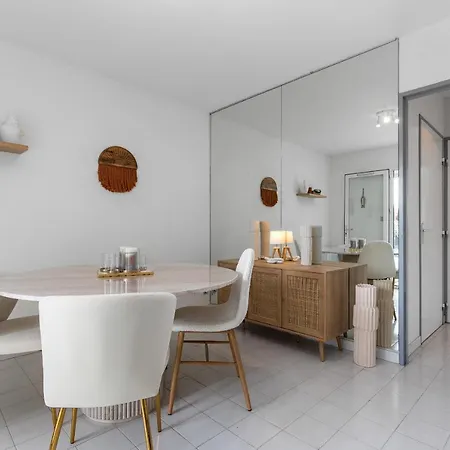 The Formentera Bypom, Parking, Plage, Terrasse 아파트 아그